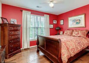 bed room paint, red bedroom,