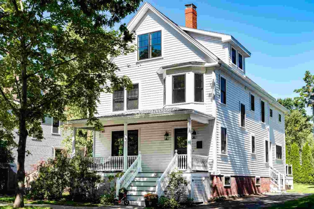 Spruce New Englander,