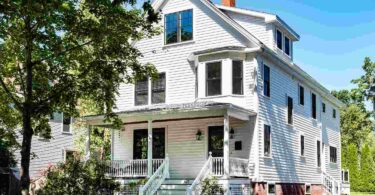 Spruce New Englander,